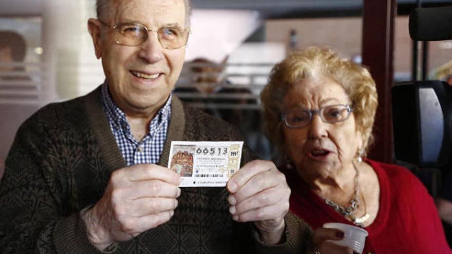 Dos ganadores del Gordo de 2016, el único que acabó en 13.