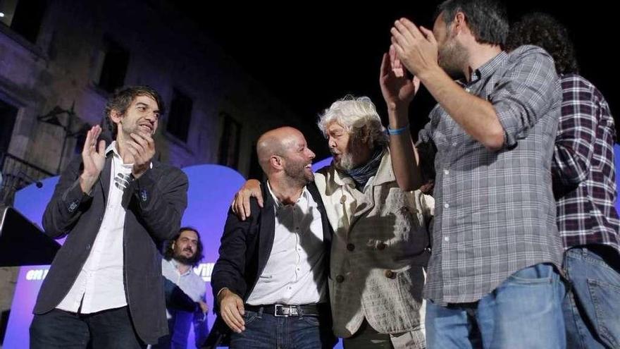 Jorge Suárez, Luís Villares, Xosé Manuel Beiras y Xulio Ferreiro, ayer, en Santiago.