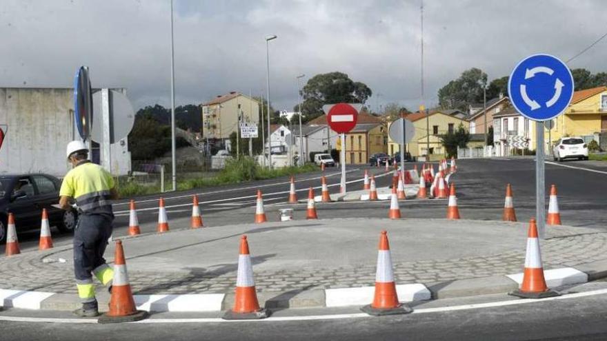 O Carballo estrena una casi invisible rotonda