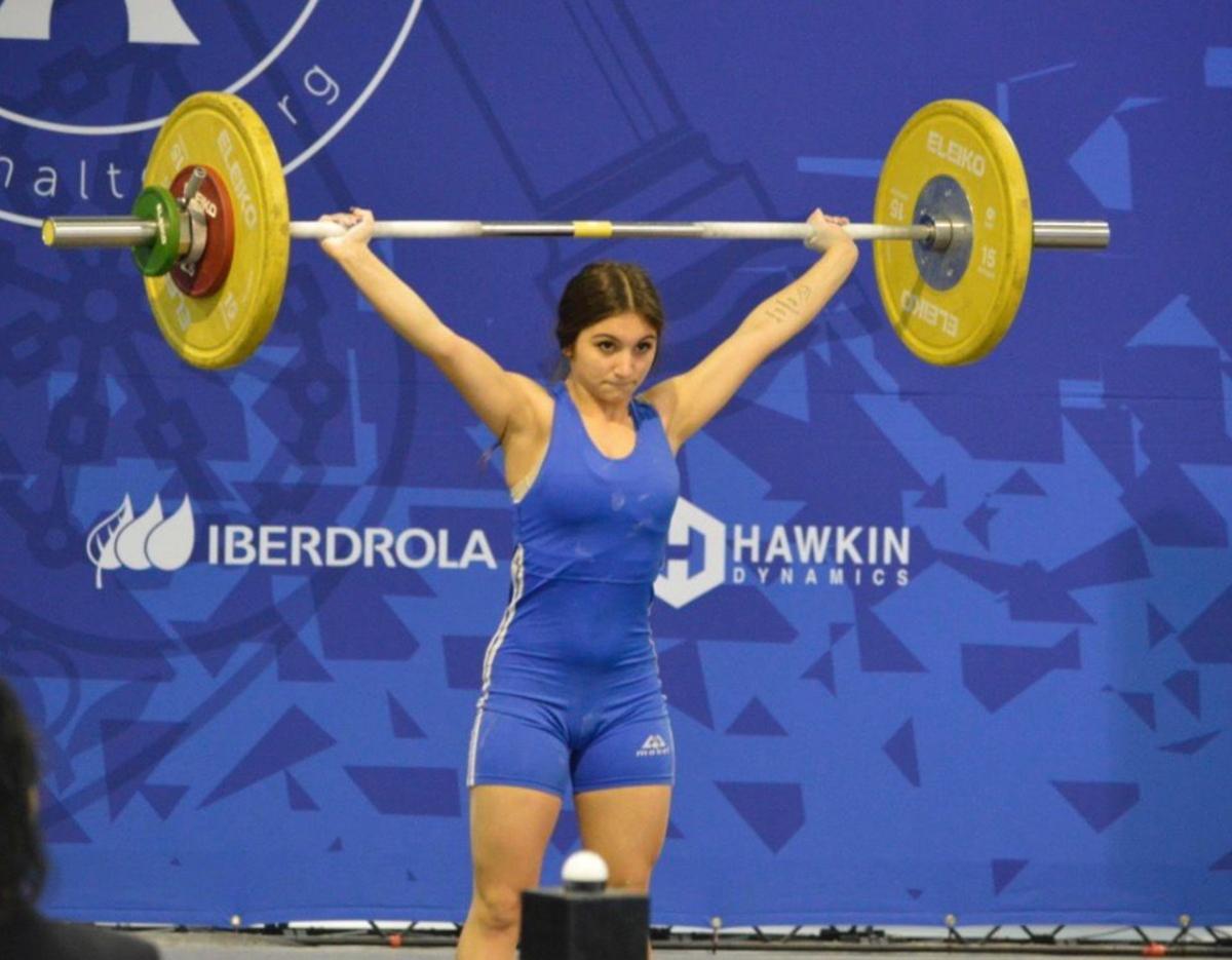 Gisela Ruano, del CH Tavernes, durante la competición nacional en Sevilla