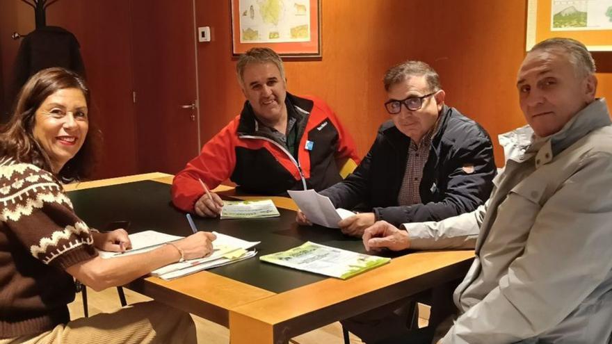 Un momento de la reunión en la Xunta. |  FdV