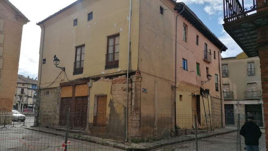 El histórico “Edificio Carnicerías” de Toro, en ruinas