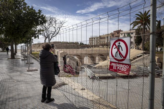 Las fotos de la paralización de las obras en el Baluard del Príncep, en las murallas de Palma, que debían finalizar en primavera