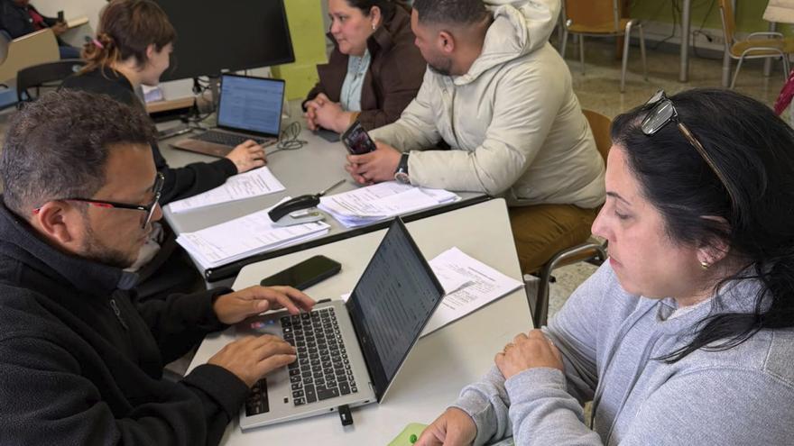Más de 1.400 atenciones en Pontevedra en el proceso de regularización migratoria
