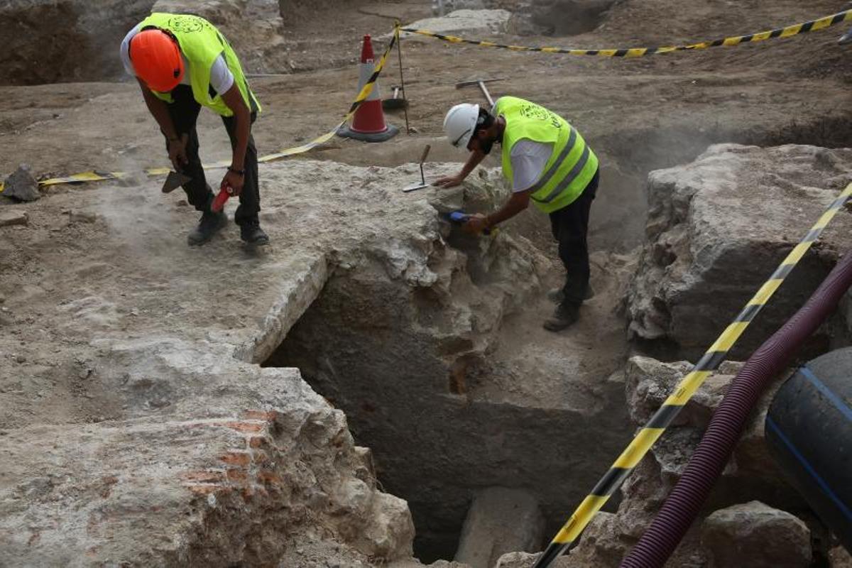 hallazgo de restos arqueológicos en las obras de la Rambla