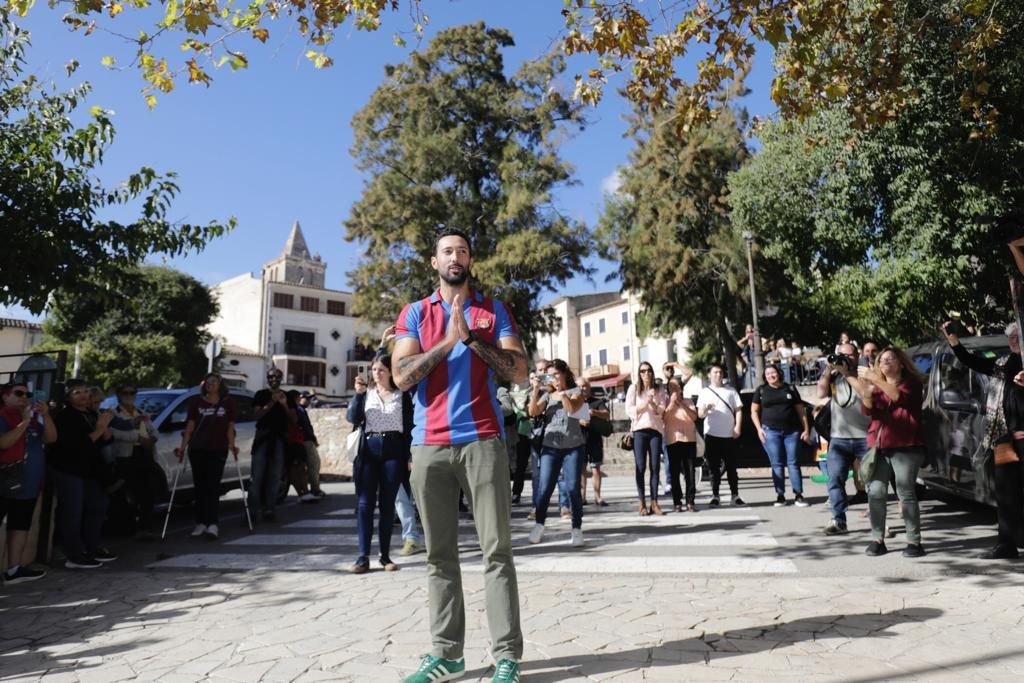Skandal-Rapper Valtònyc wird auf Mallorca in Empfang genommen