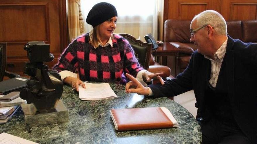 Carmela Silva y Jorge Canda, reunidos. // FdV