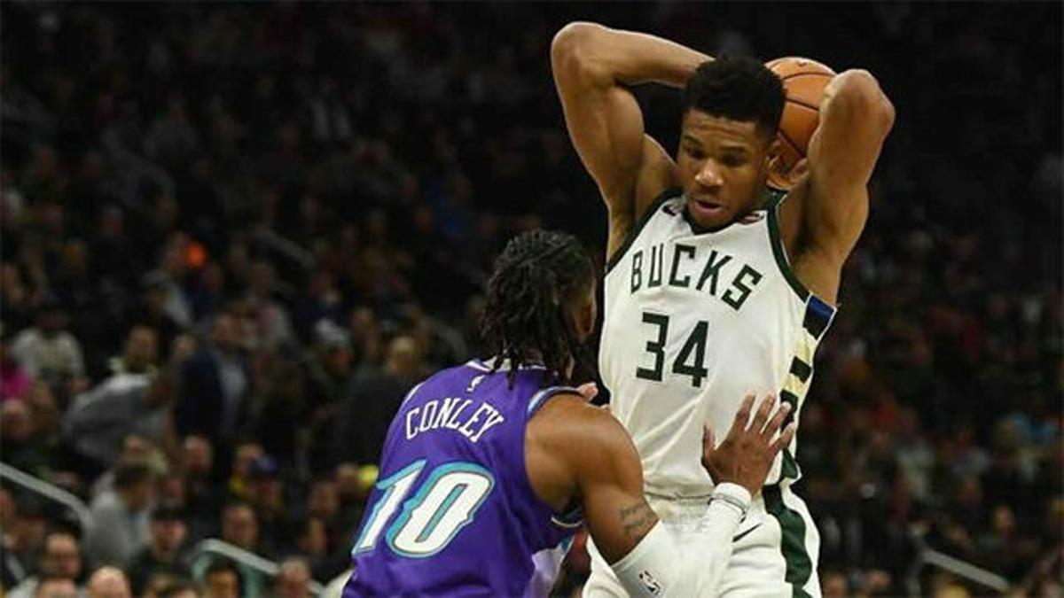 Los Bucks se imponen a los Jazz (122-118)