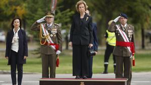 Margarita Robles a la Reina Sofía: “Estamos con usted, ha sido un ejemplo de entrega, estamos orgullosos”