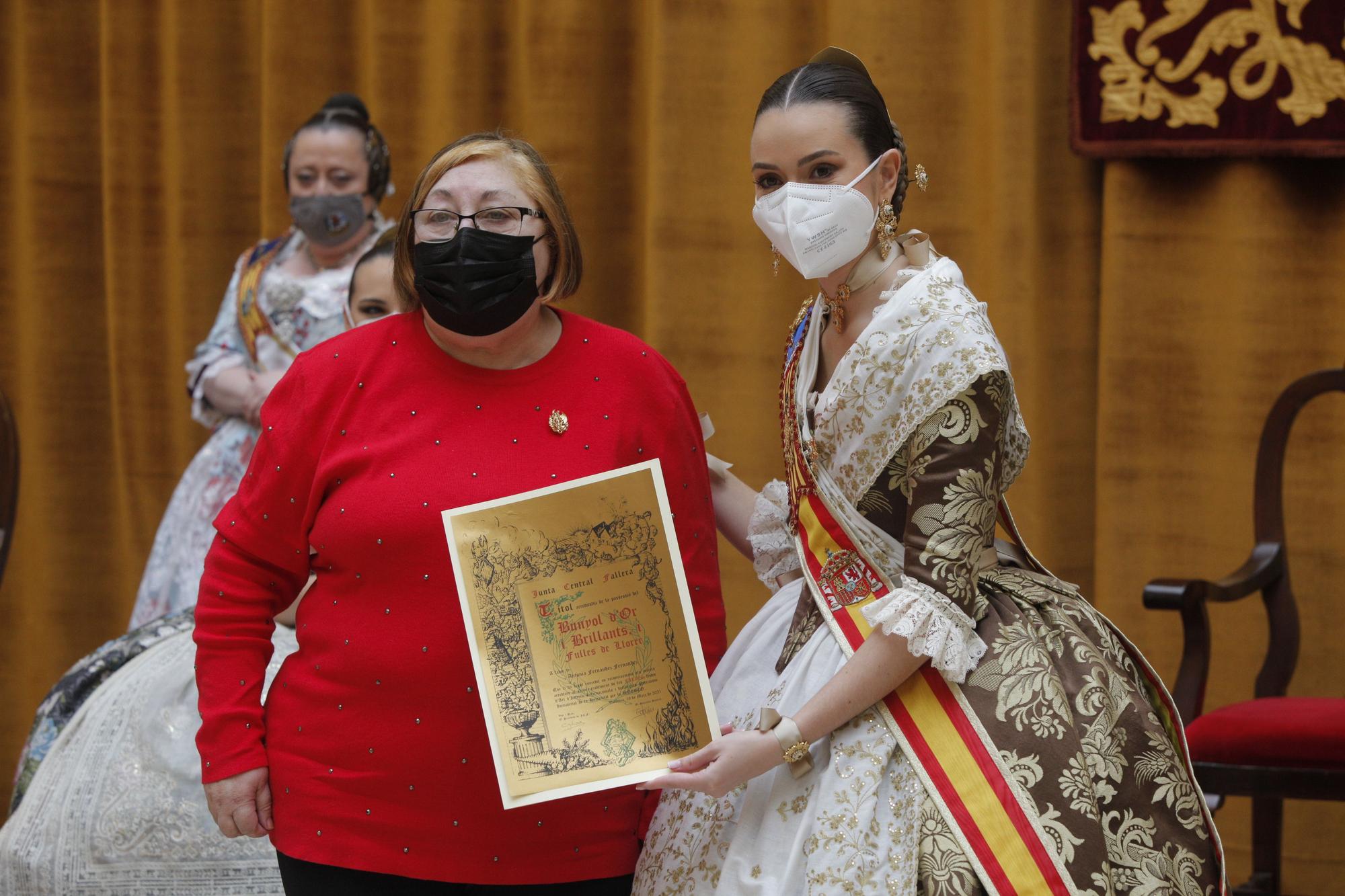 Las dos sesiones de homenaje de "brillants" en las fallas de Jesús