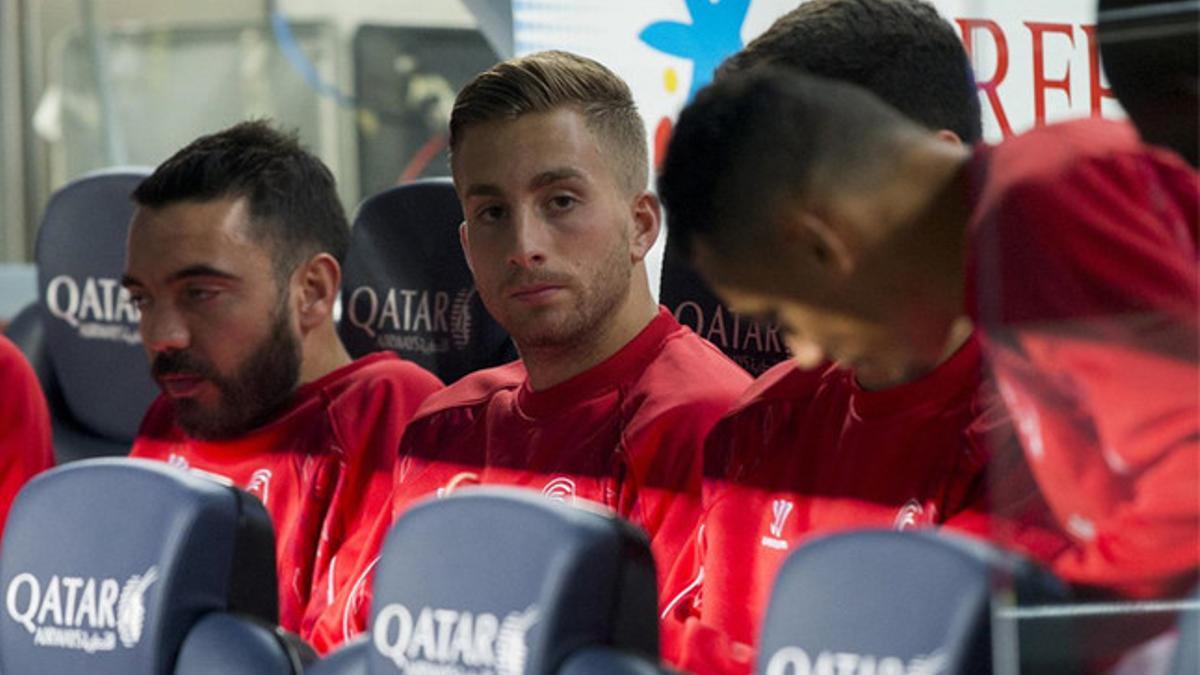 Deulofeu, ovacionado en el Camp Nou