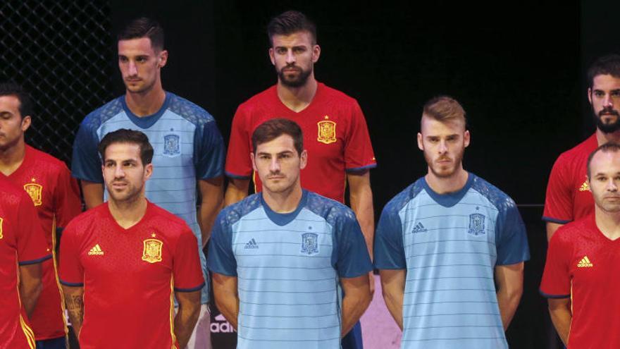 Eurocopa: La nueva camiseta de la 'Roja