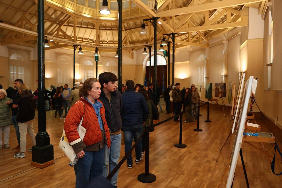 Los participantes en el XII Concurso de Pintura Rápida Los participantes en el XII Concurso de Pintura Rápida