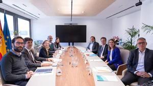 La vicepresidenta económica, Nadia Calviño, en una reciente reunión con la cúpula del FROB y la Sareb.