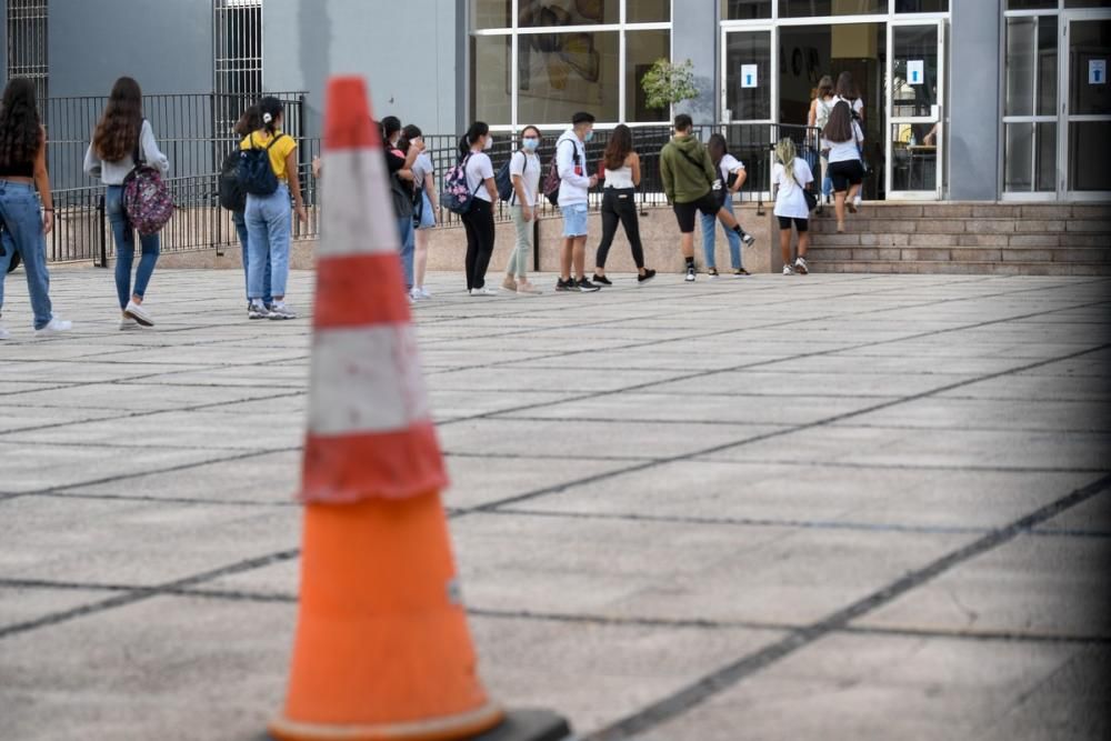 Vuelta al cole de los alumnos de Secundaria