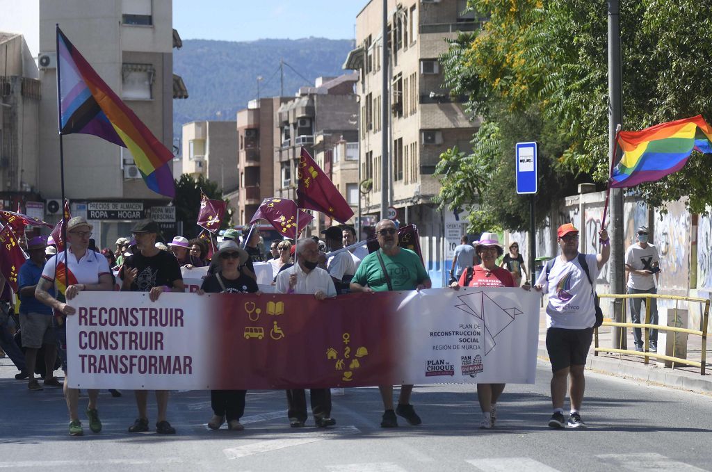 Las mareas se echan a la calle en el Día de la Región de Murcia