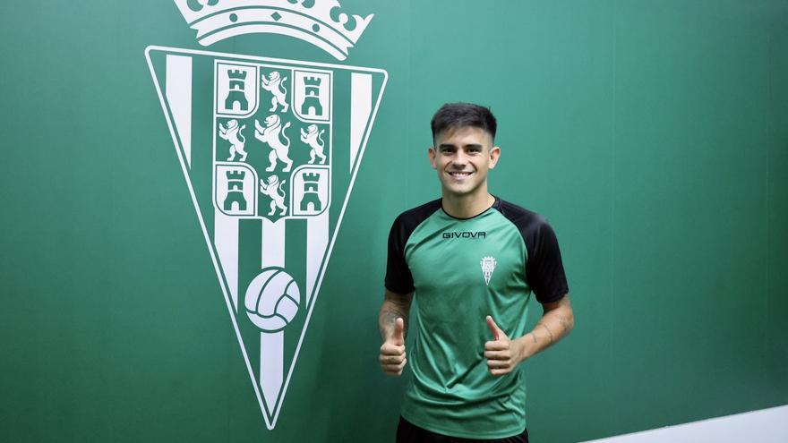 El Córdoba CF ficha al uruguayo Kuki Zalazar, extremo del Deportivo