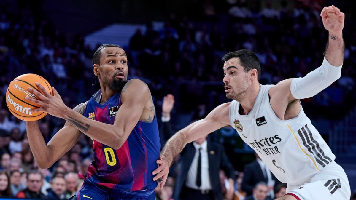 Kevin Punter y Alberto Abalde, en el Clásico de la primera vuelta