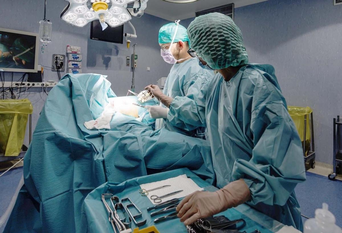 Una intervenció de cirurgia oncològica al Trueta de l’any passat.