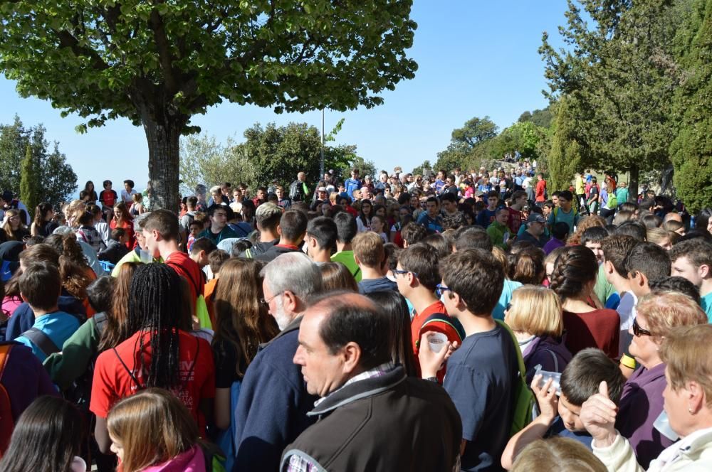 Els berguedans renoven el vot de poble i pugen a Queralt per celebrar Sant Marc