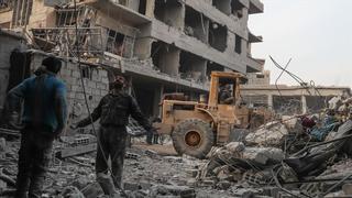 Asad lanza una ofensiva contra los últimos bastiones de los rebeldes sirios