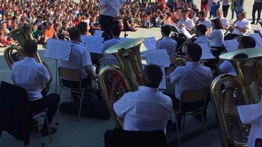 Castellón convoca el día 23 el pleno para abordar la crisis de la banda