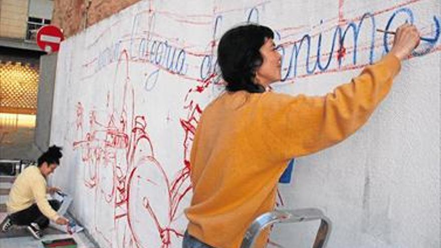 MÚSICA Y MURALES EN EL FESTIVAL MAIG DI GRAS DE BURRIANA