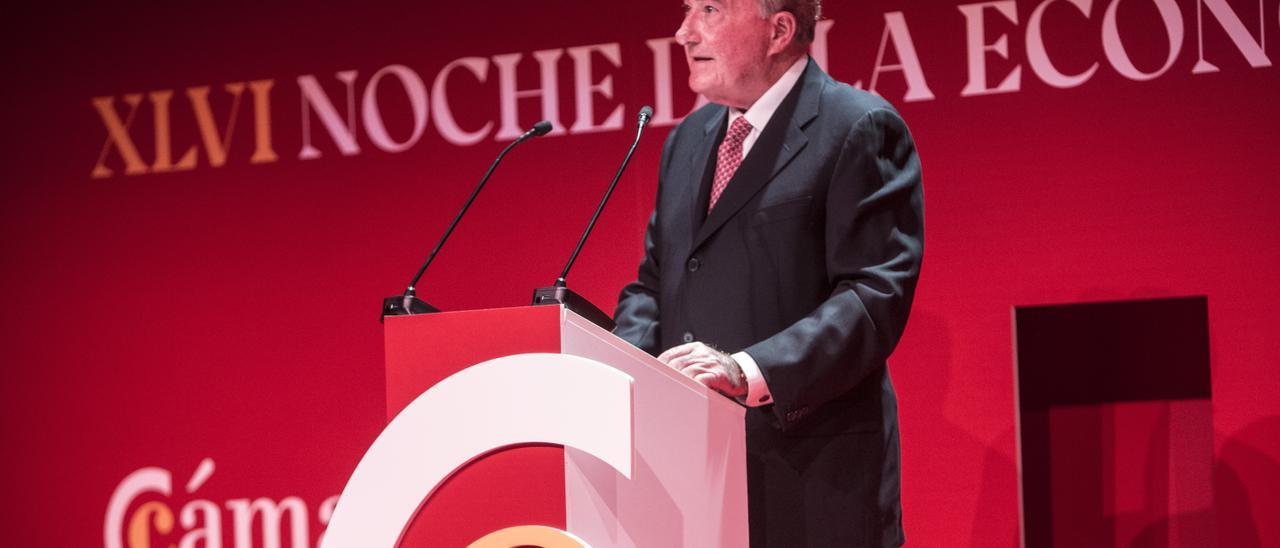 El todavía presidente de la Cámara de Comercio de Alicante, Juan Riera.