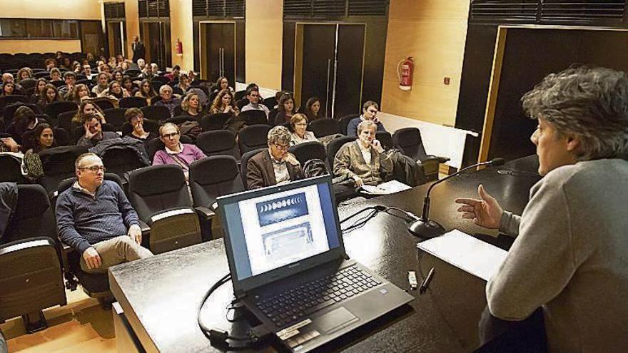 Aspecto de la jornada ayer en el Marcos Valcárcel. // Brais Lorenzo