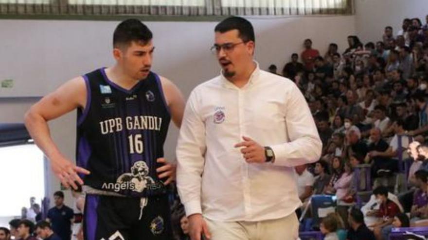Manu Herrera sigue de segundo entrenador del primer equipo de UpB Gandia