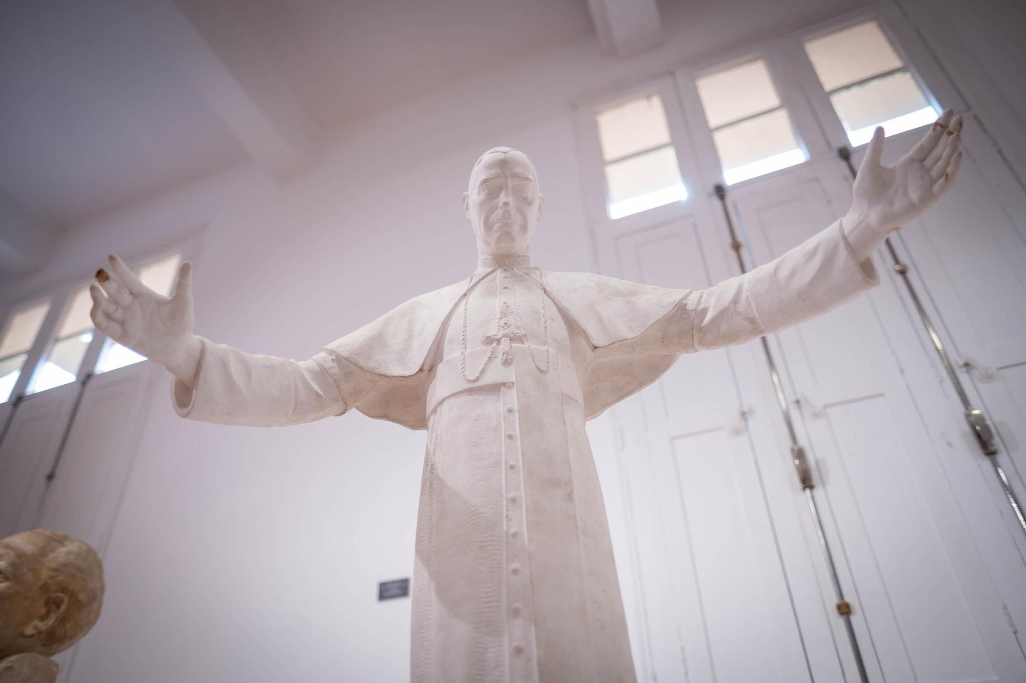 Imágenes de la exposición ‘La otra escultura pública de Santa Cruz de Tenerife. La colección del Museo de Bellas Artes’.