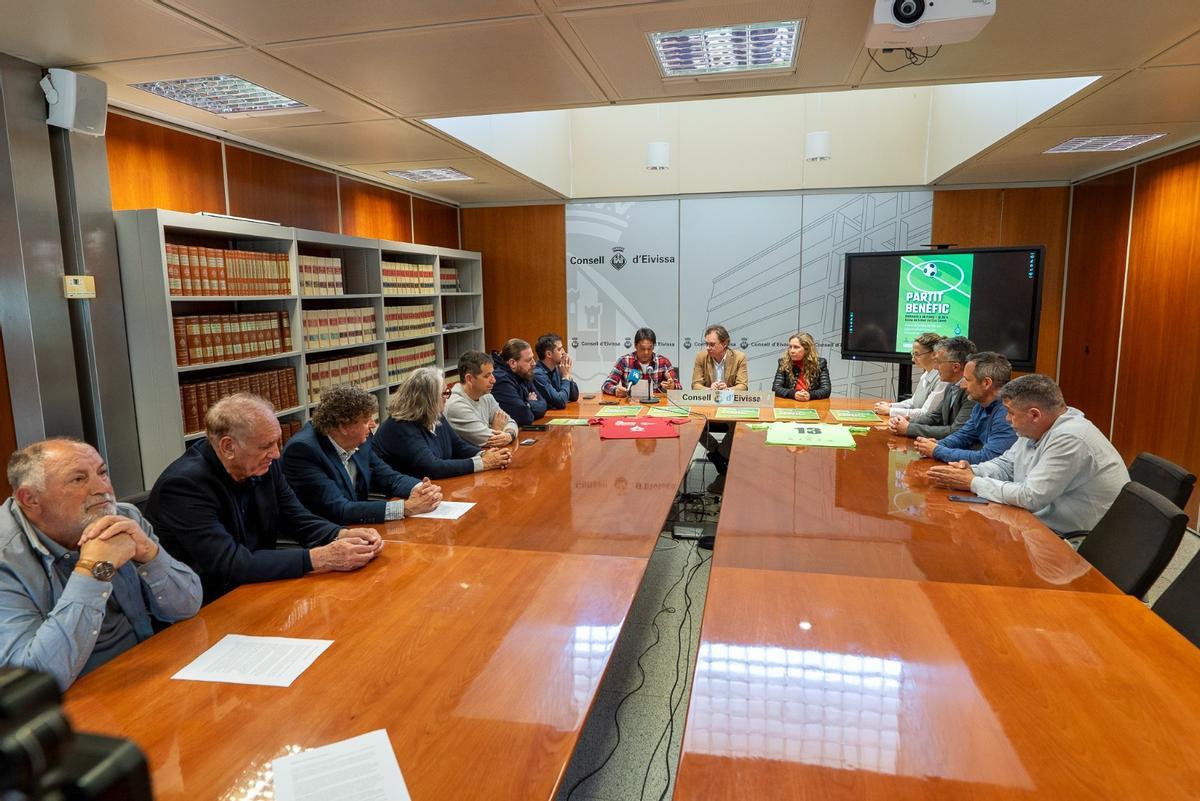 Un momento de la rueda de prensa celebrada en la sede del Consell de Ibiza