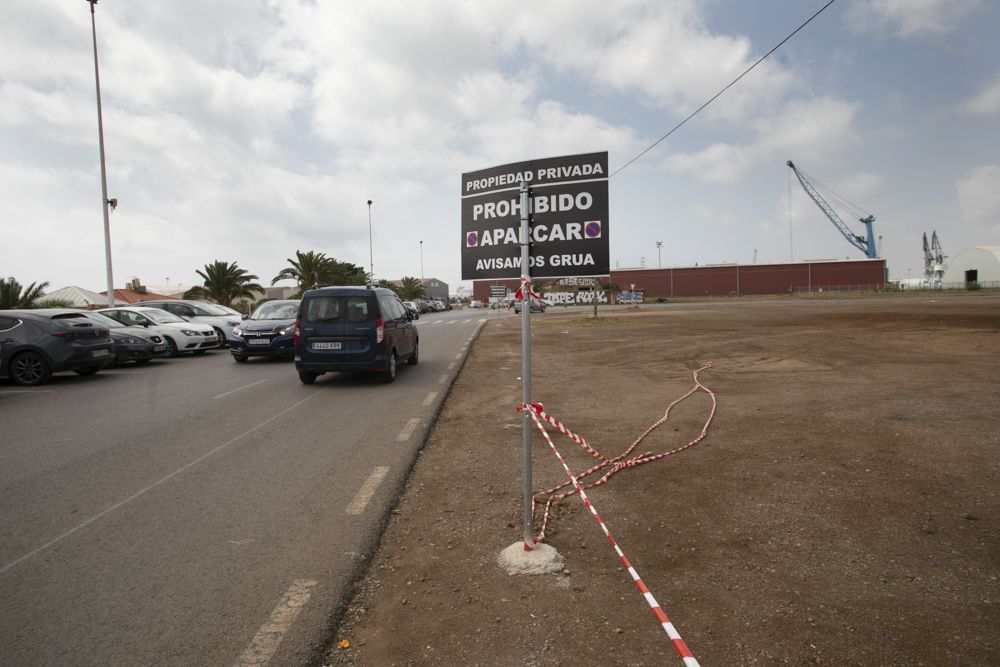 Boicot al cierre perimetral del malecón del Port de Sagunt en menos de cuatro días