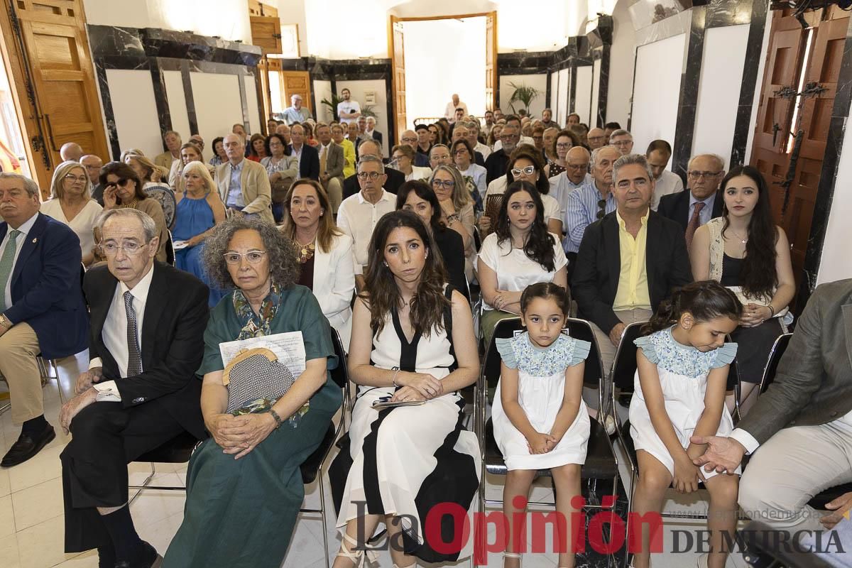 Así se ha vivido el emocionante acto del nombramiento de 'Hijo Predilecto' de Caravaca al doctor Juan Manuel Laborda