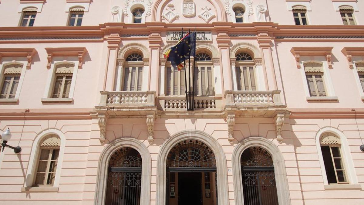 Fachada del IES Ribalta de Castelló