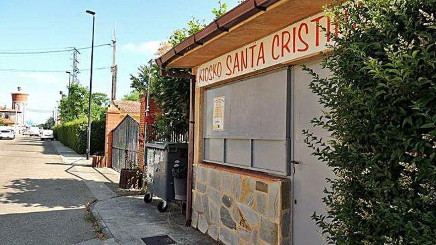 Edificio del quiosco de Santa Cristina en la avenida de la Constitución.