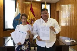 La alcaldesa de Mogán avisa de que Costas derribará los restaurantes del cierre de Puerto Rico
