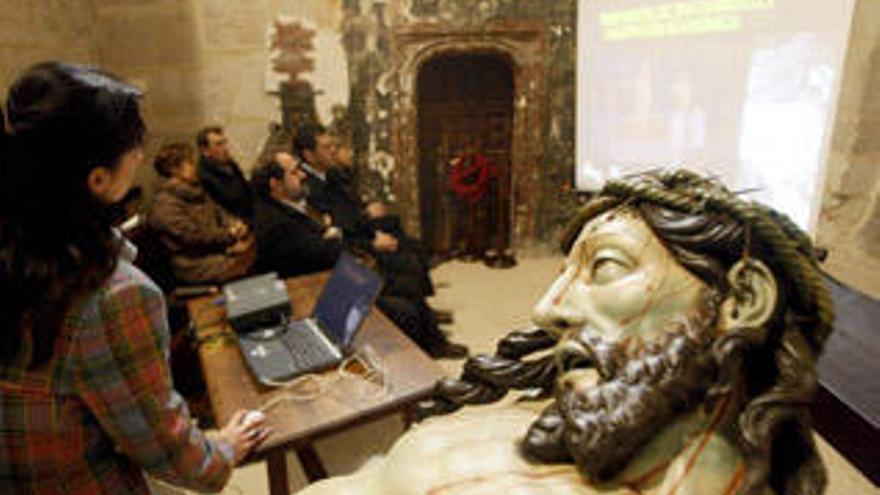 Presentan la restauración de la imagen del Cristo de las Injurias