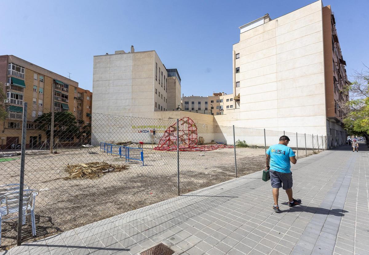 Parcela destinada a vivienda protegida en Alicante.