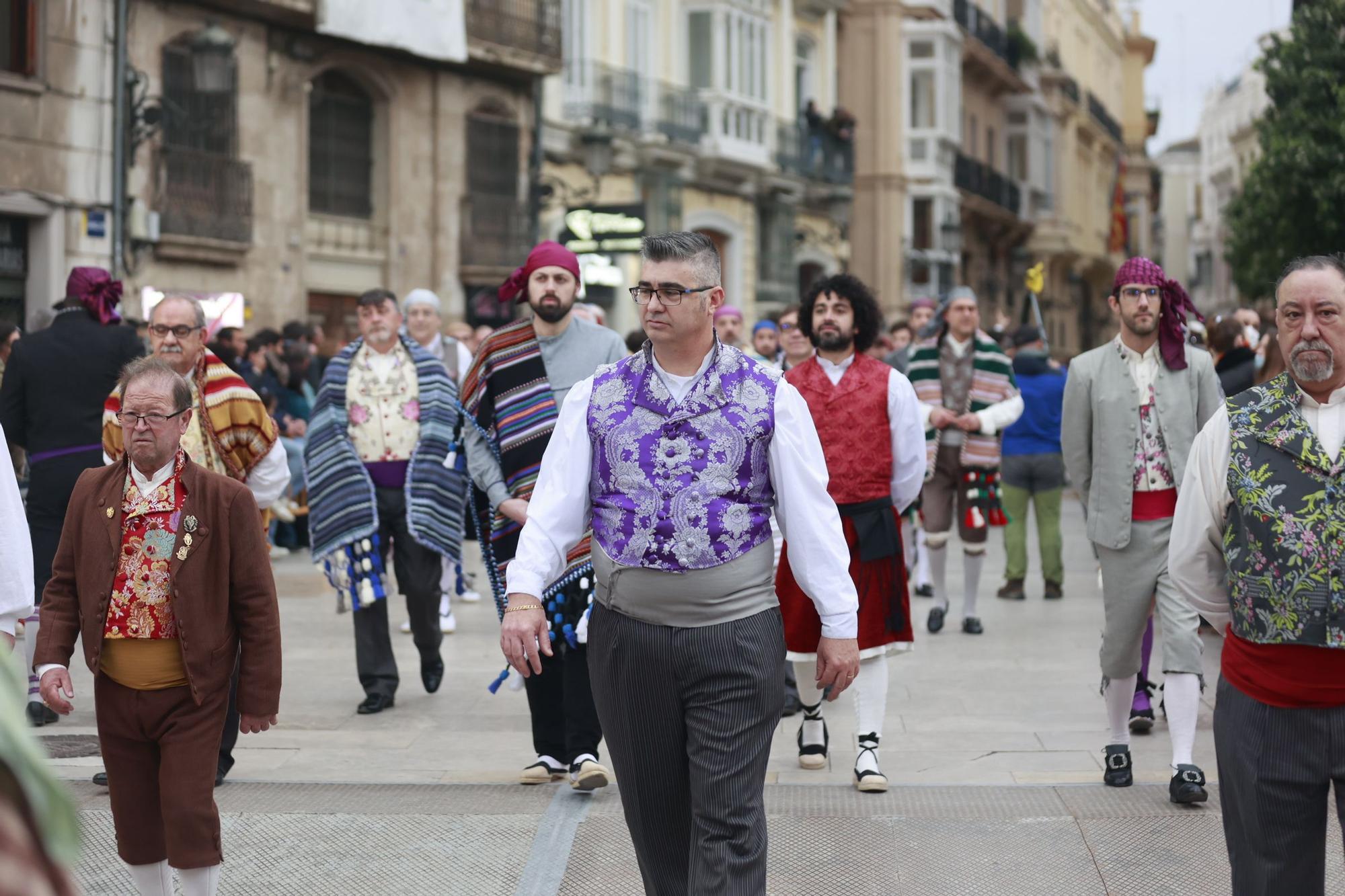 Búscate en el segundo día de ofrenda por la calle Quart (entre las 18:00 a las 19:00 horas)