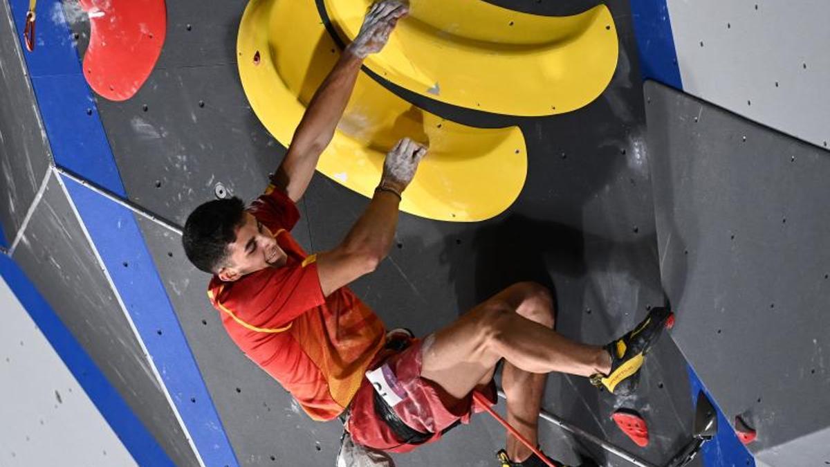 Las mejores imágenes del histórico oro de Alberto Ginés en escalada en Tokio 2020