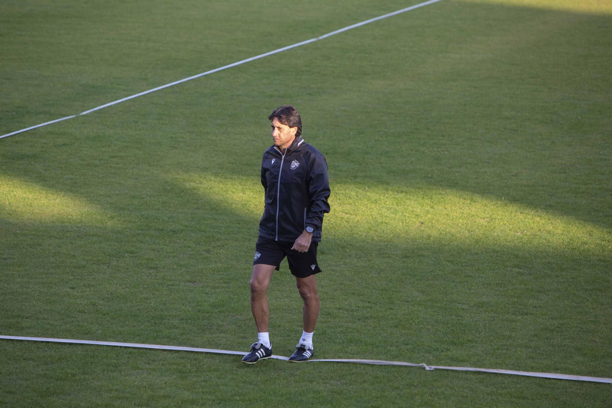 Entrenamiento del Intercity antes del partido de la Copa del Rey contra el Barcelona