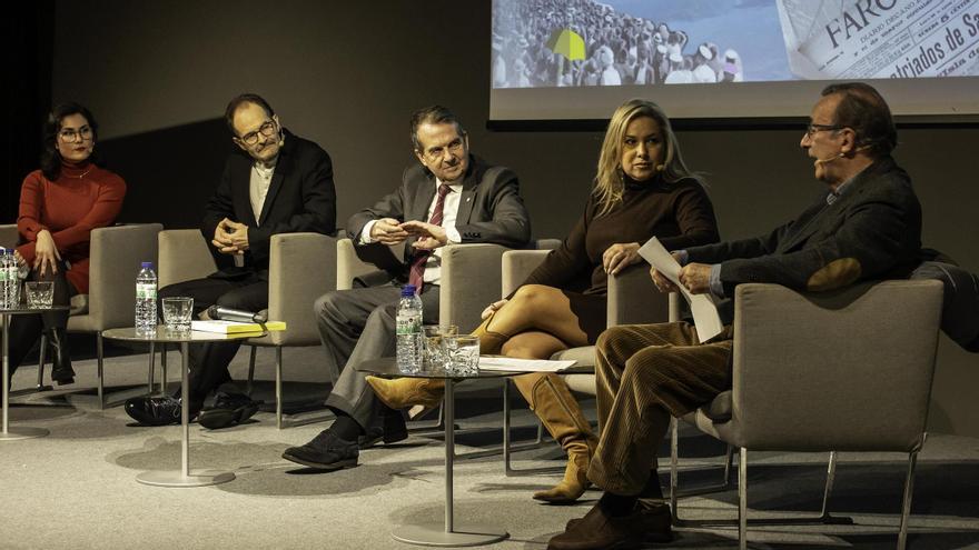 Carla Mañas, Antonio Giráldez, Abel Caballero, Mónica Valderrama y Rafael López, en el MARCO.