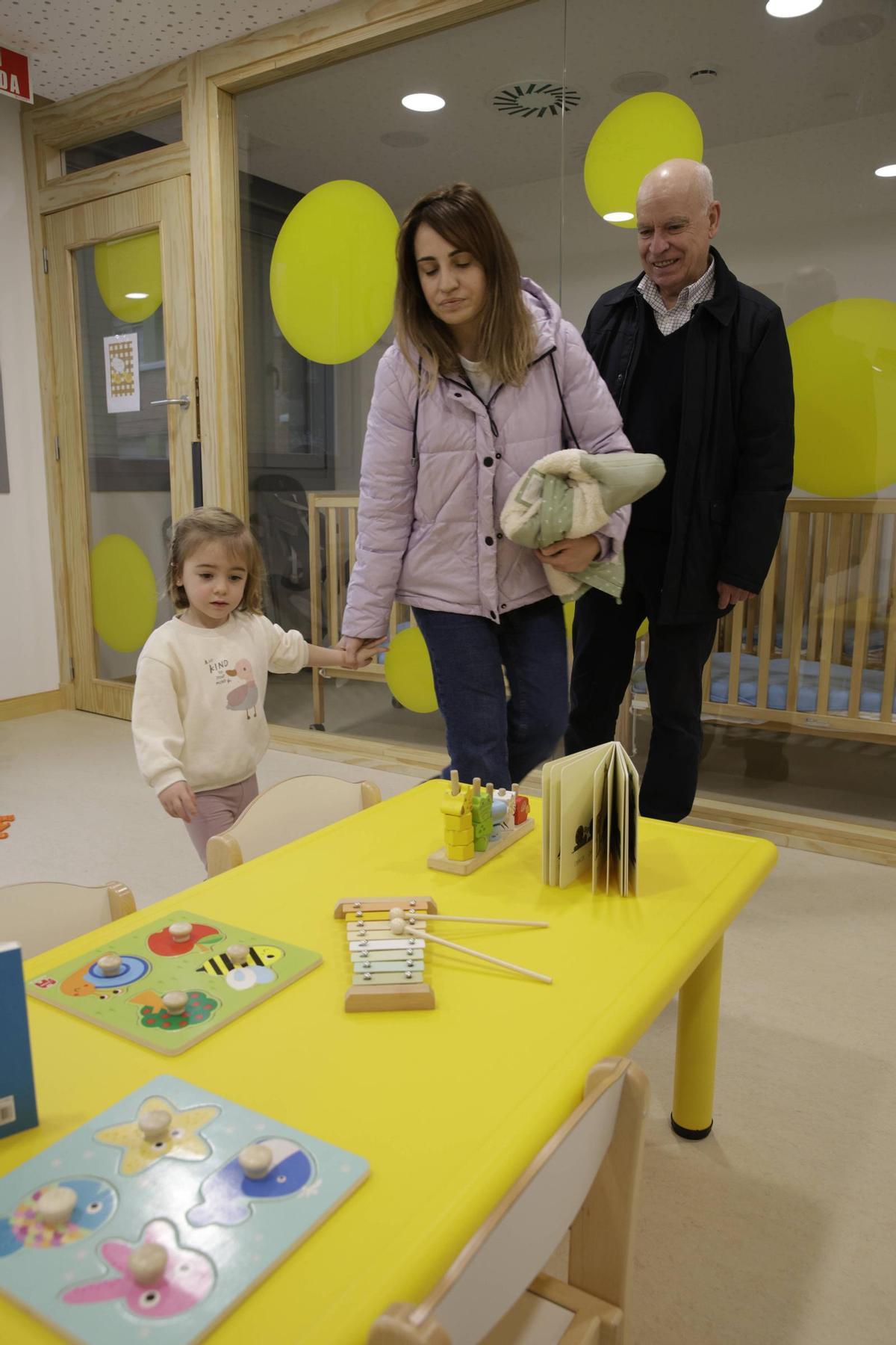 La escuelina de 0 a 3 "Los Nuberinos" arranca su andadura en Gijón (en imágenes)