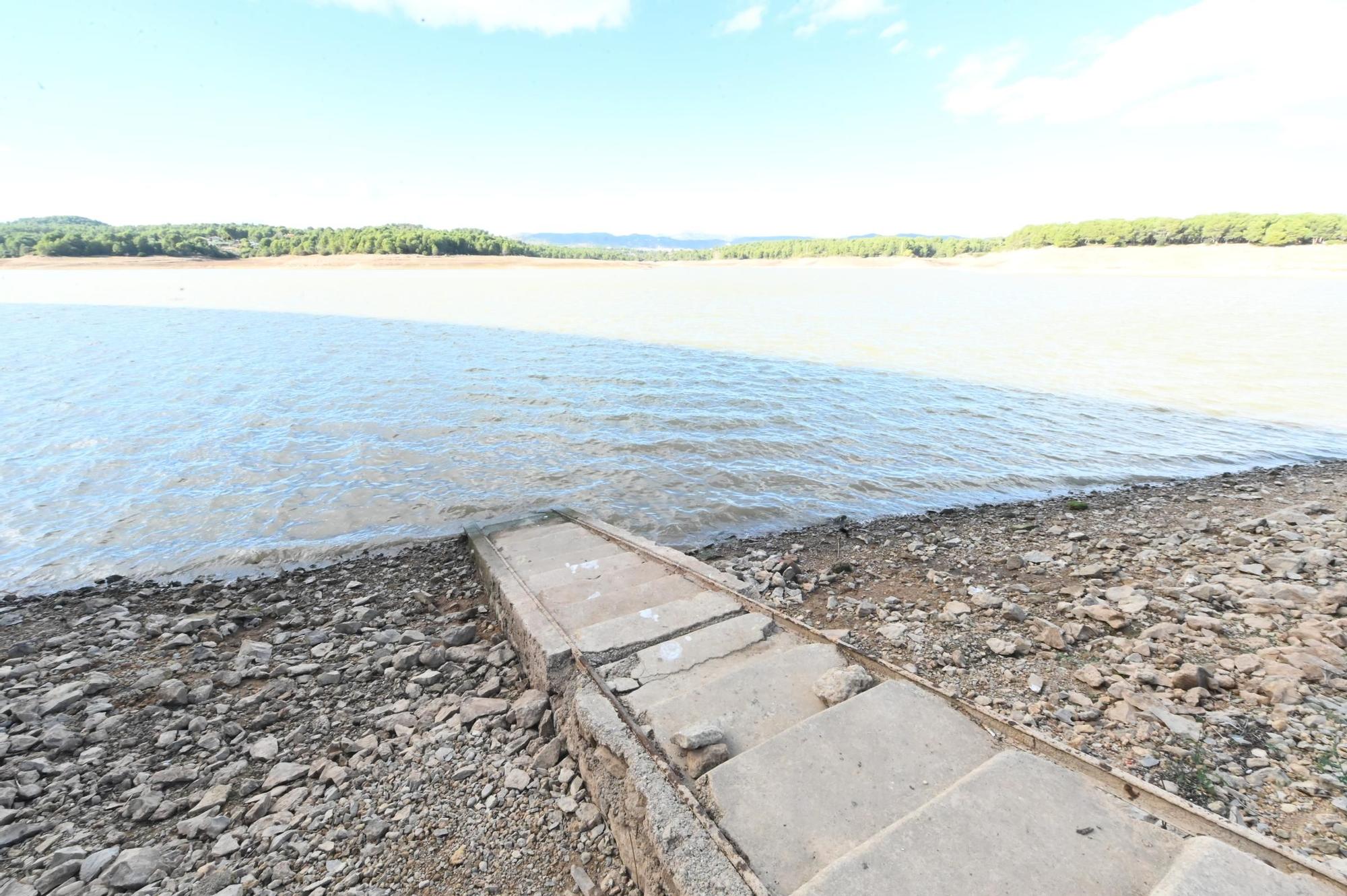 Preocupante estado del embalse de María Cristina