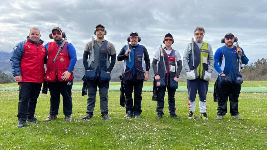 Participantes en el campeonato celebrado en Mieres. |