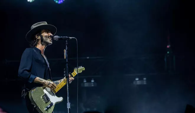 Leiva vuelve a rugir en la región: gran noche de rock en Gijón Life