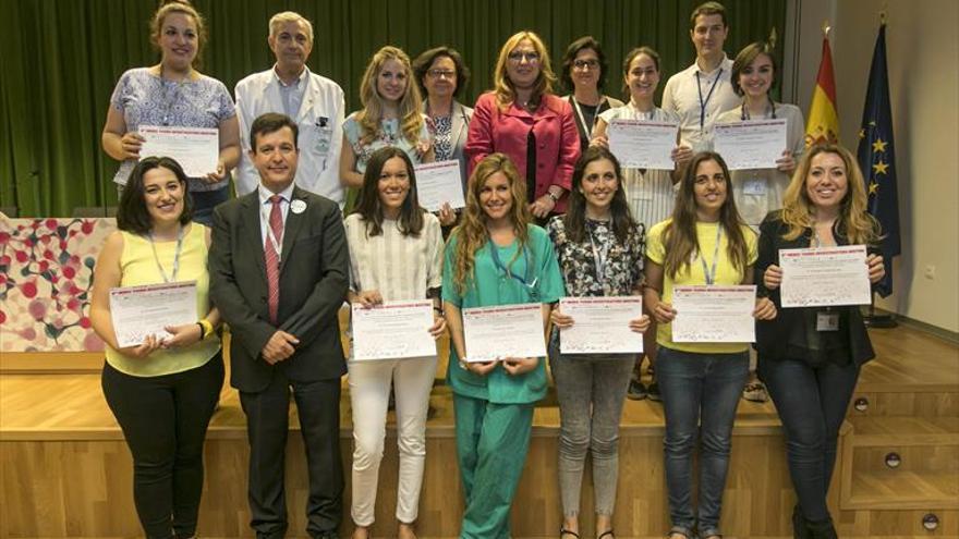 El Imibic entrega once premios a los mejores trabajos de jóvenes científicos