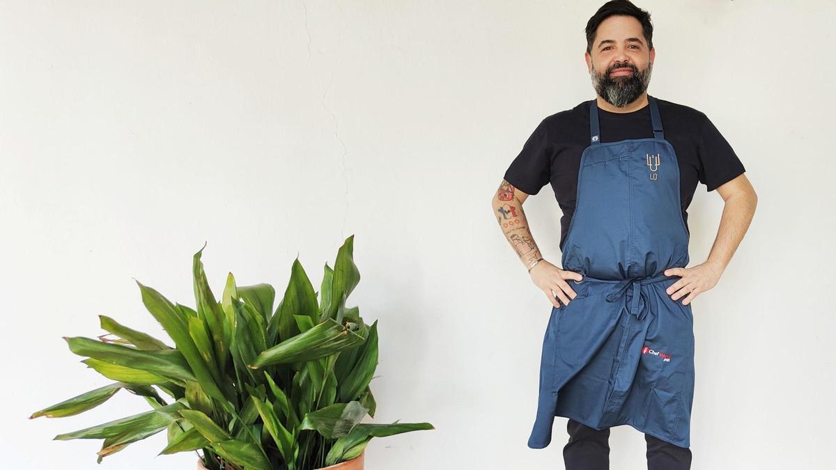 El cocinero Juanlu Fernández, en una viña en las afueras de Jerez.