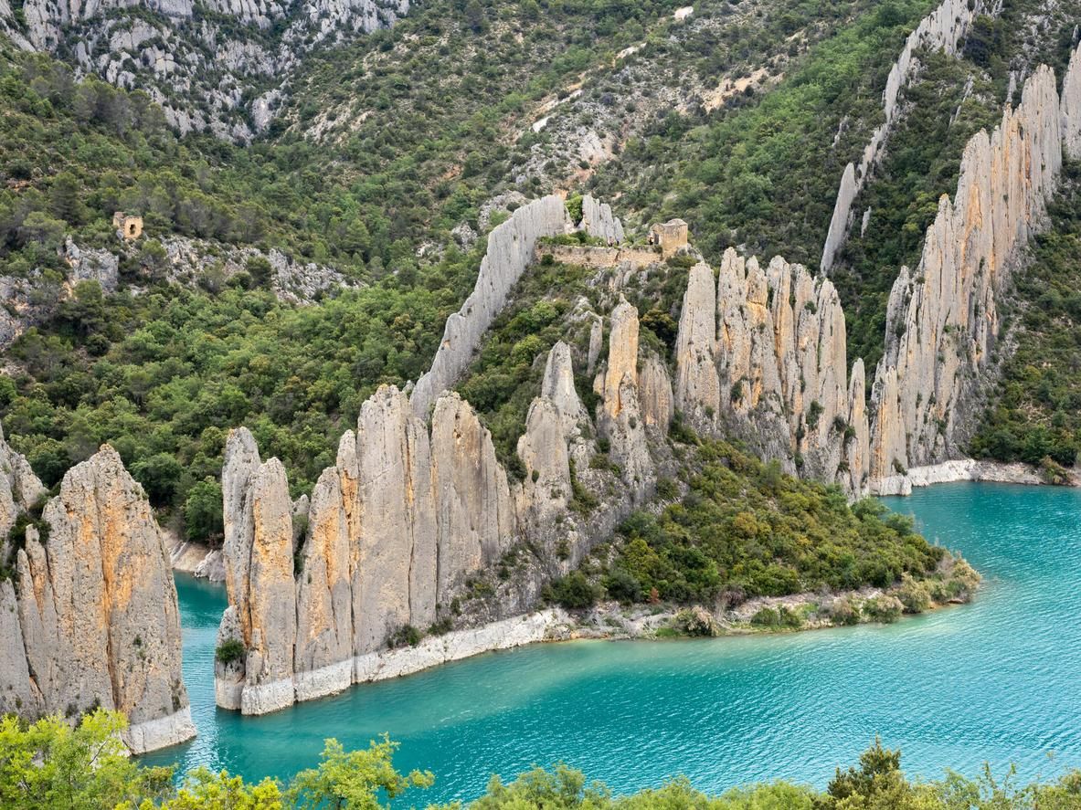 Espectacular vista de la Moralla China de Huesca.